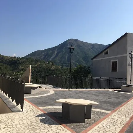 Alojamento de Acomodação e Pequeno-almoço Silver Sleep 4*