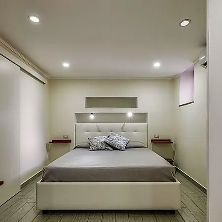 Silver Sleep Bed and Breakfast Papasidero