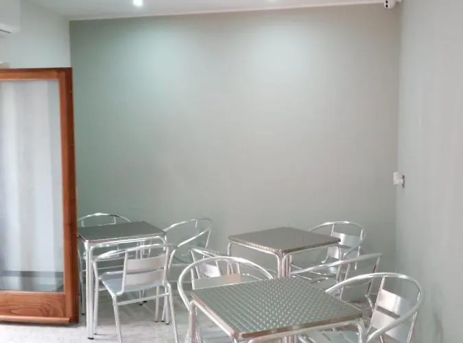 Alojamento de Acomodação e Pequeno-almoço Silver Sleep 4*